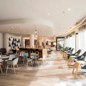 Express - Paris - Cdg Airport By Ihg Francia